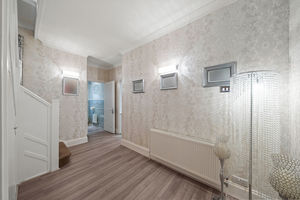 Photo 6- click for photo gallery